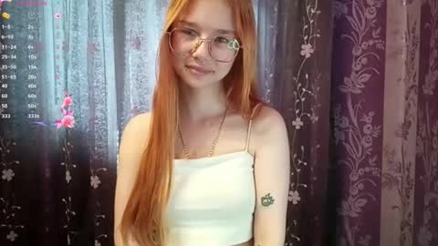 Sia online show from November 10, 7:44 am