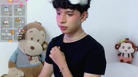 Cuddly online show from October 30, 4:57 am