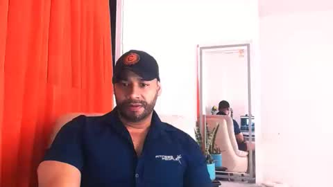 bebe online show from April 21, 8:05 pm