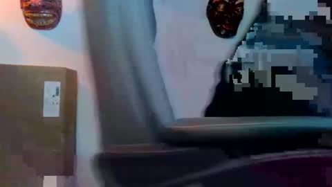 Snapshot of cum_gun_19 chatting on October 7, 7:26 am cum gun online show from October 7, 7:26 am