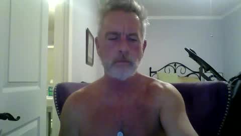 cumngetit910 online show from February 16, 8:51 pm