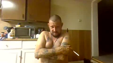 Snapshot of cuntreeboy68 chatting on December 28, 2:54 am Bash online show from December 28, 2:54 am