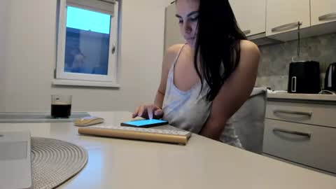 maria  alex online show from June 12, 2:54 am