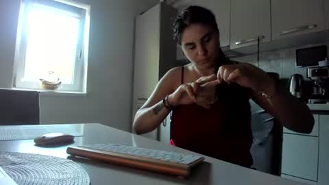 maria  alex online show from June 15, 4:04 am