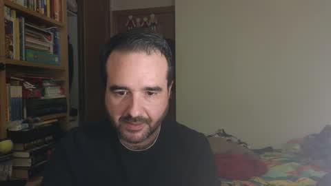 curiosillo1983 online show from December 1, 9:02 pm