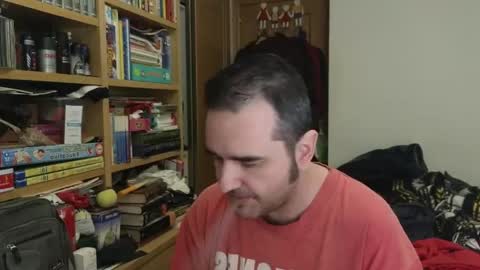 curiosillo1983 online show from April 18, 7:07 pm