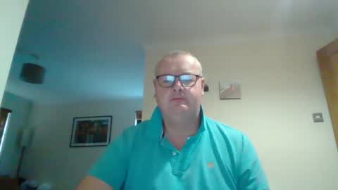 Snapshot of curiousax77 chatting on January 31, 9:48 am curiousax77 online show from January 31, 9:48 am