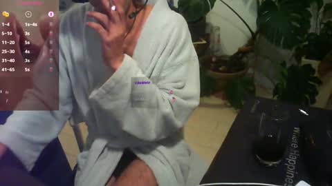 Snapshot of curiousgenie chatting on September 18, 6:12 pm curiousgenie online show from September 18, 6:12 pm