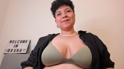 Bruna  online show from February 8, 5:08 am