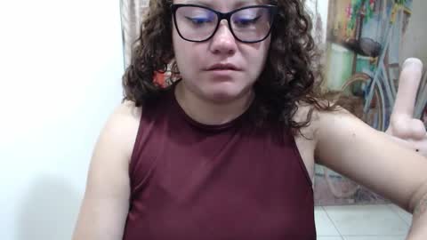 Vannesa online show from December 15, 8:49 pm