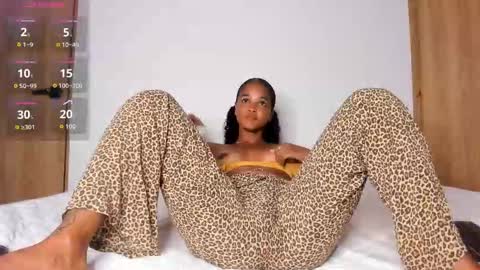 Curly  -  OF- CURLY SWEETT online show from September 13, 12:13 am