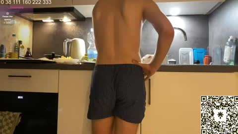 Mike  pvt is open online show from July 1, 8:28 pm