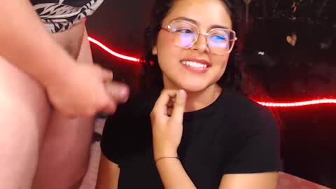 Max and Cata online show from December 14, 3:50 am