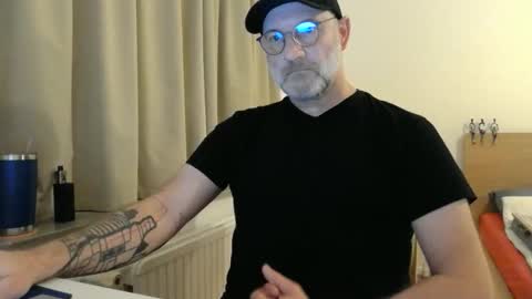 Curman85 online show from February 24, 11:19 pm