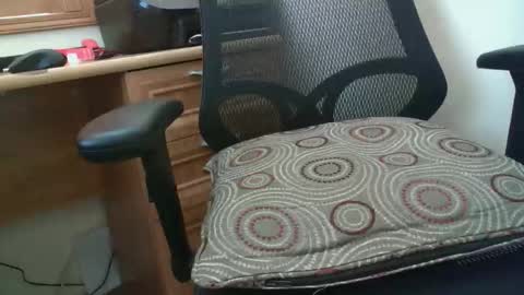 curvedpenisguy online show from May 18, 9:21 pm