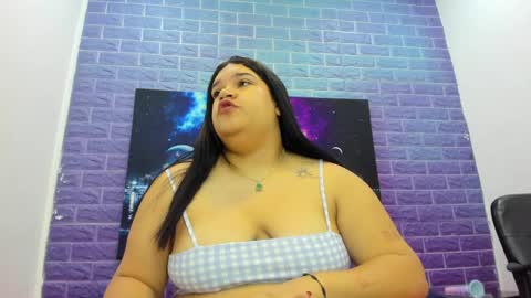 Danna online show from April 17, 11:01 am