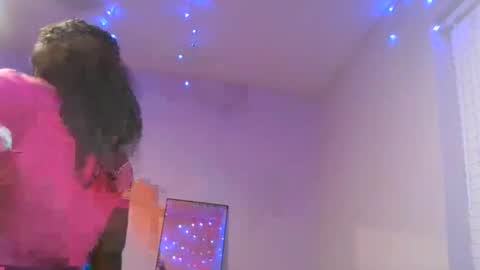 curvyychocolate online show from February 11, 12:17 am