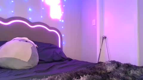 curvyychocolate online show from February 11, 3:18 am