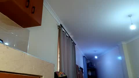 Zozo online show from February 26, 2:20 pm