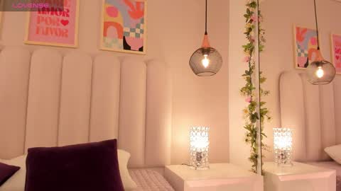 Amber  online show from September 23, 8:15 pm