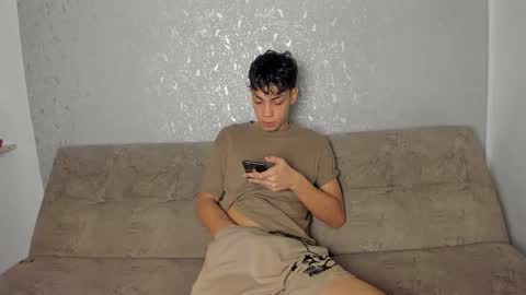 ARTURO-18  MATIAS-18  NIKOLAY-19  HADES-18  GABO-19 online show from March 2, 7:09 pm