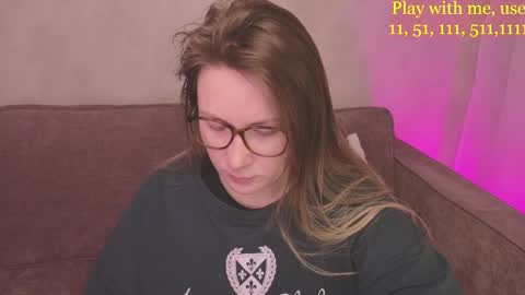 Everyday stream in the same time online show from December 15, 4:52 am