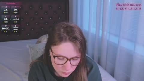 Everyday stream in the same time online show from April 18, 1:40 am