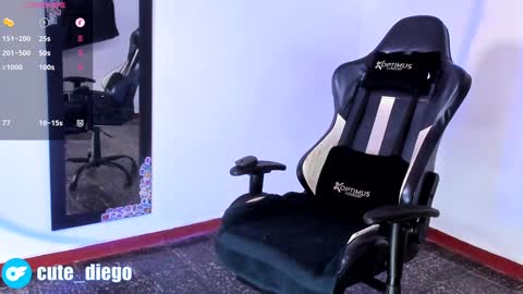 Diego online show from December 2, 10:51 pm