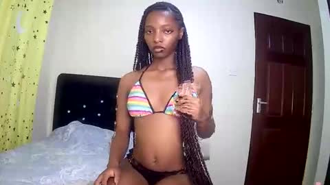 cute messy online show from January 18, 11:25 pm