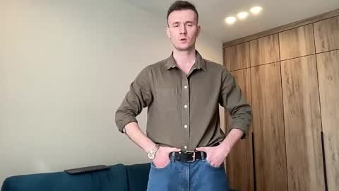 cute_skywalker online show from April 20, 11:35 am