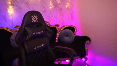 Foxy online show from February 7, 2:53 pm