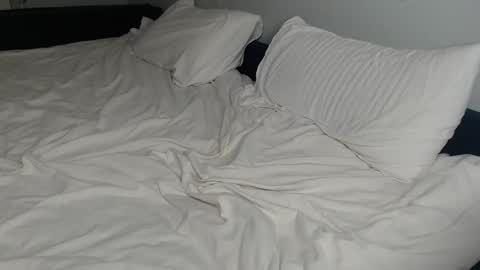 Anna online show from January 1, 1:16 pm