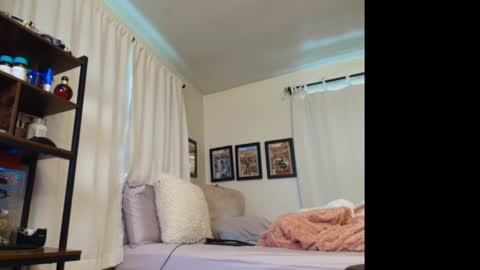 Snapshot of cuteypi chatting on October 19, 3:06 pm Sandra Love online show from October 19, 3:06 pm