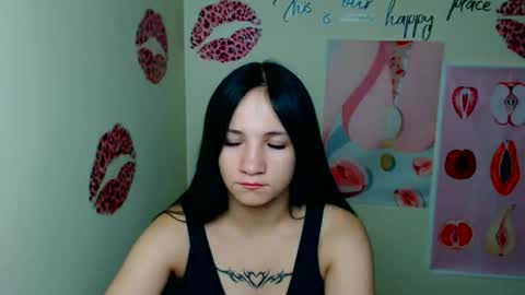 Emma online show from September 13, 8:00 pm