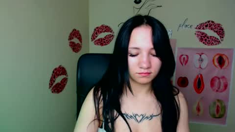 Emma online show from April 11, 6:18 am