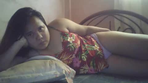 cutiepinay2007 online show from March 27, 2:39 am