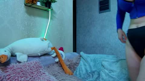 cuttiebunny online show from May 23, 2:18 am