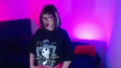 Michell online show from July 18, 2:24 am