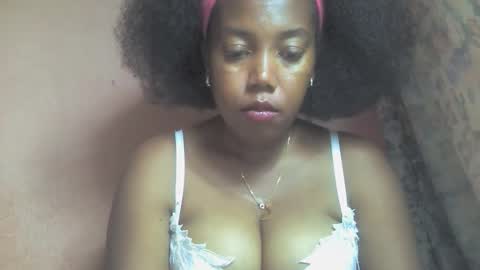 Cynthia9794 online show from April 12, 2:32 pm