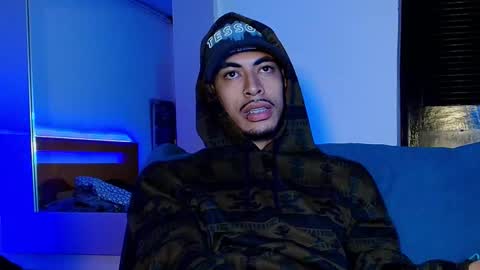 d_usma00 online show from December 18, 8:09 am