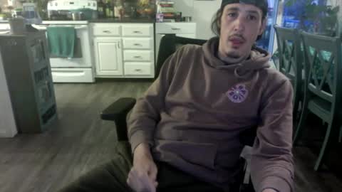dabbylonglegs online show from February 28, 12:20 pm