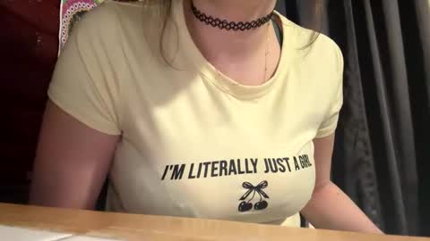 dabqueen_1994 online show from March 5, 12:36 pm