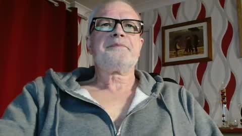Snapshot of daddiescockforyou chatting on March 12, 9:13 pm Brian ... online show from March 12, 9:13 pm