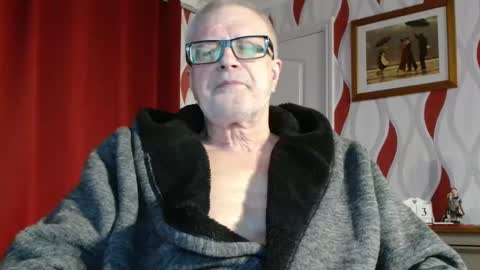 Snapshot of daddiescockforyou chatting on February 23, 8:44 pm Brian ... online show from February 23, 8:44 pm