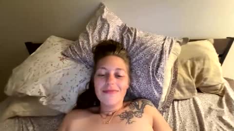 daddyandmama22 online show from April 23, 3:03 am