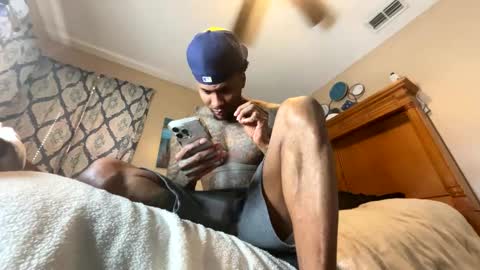 sexy tatted king bbc online show from October 21, 2:54 pm