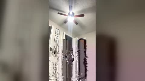 Vixen Lux  online show from April 19, 6:10 pm