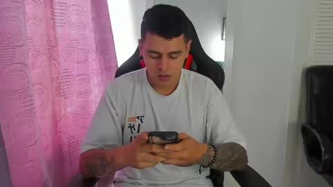my name is Jhon and I live in colombia online show from June 7, 8:25 pm