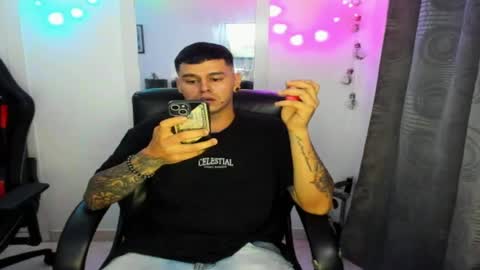 my name is Jhon and I live in colombia online show from April 18, 2:02 am