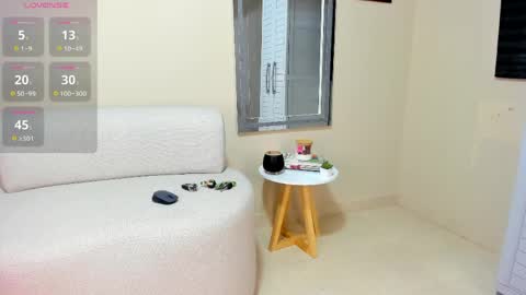 Dahian  online show from April 14, 10:18 am